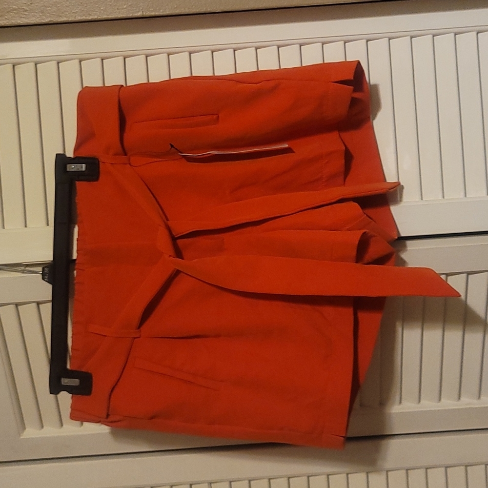 Like Angel dressy shorts sz XL